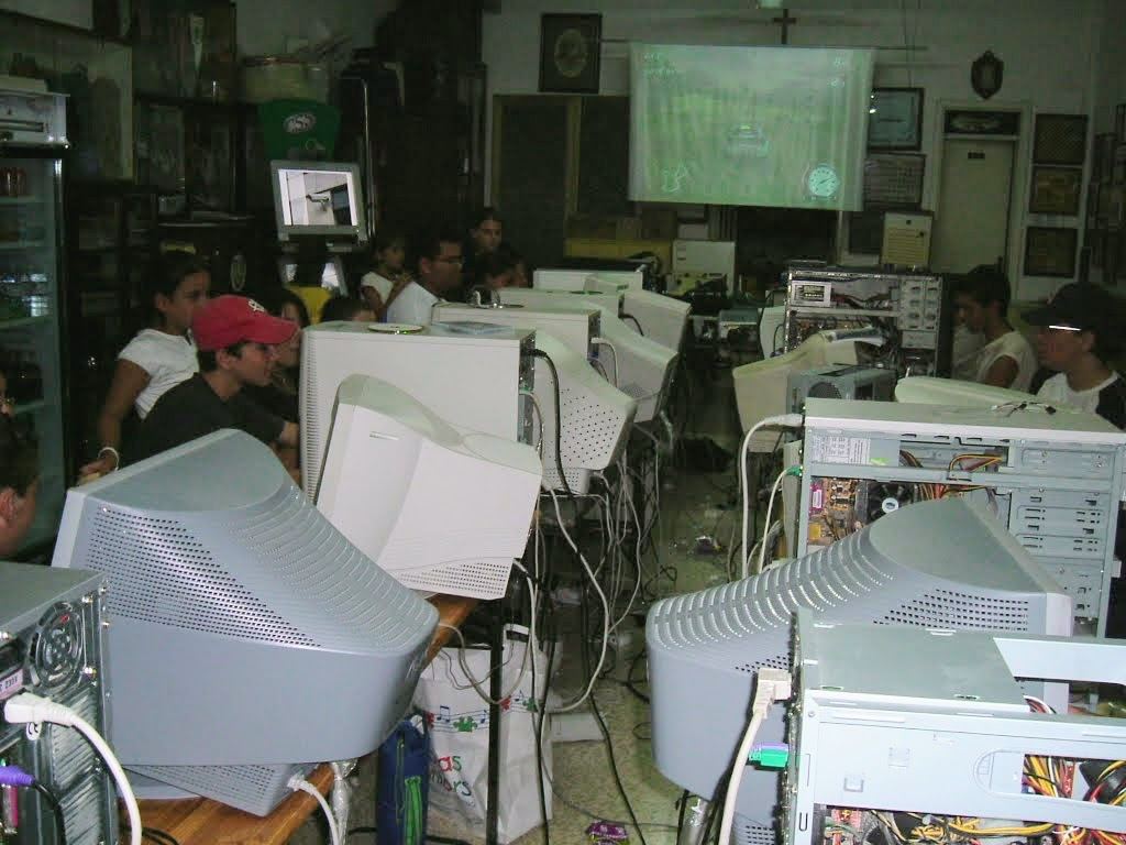 LAN Party — A Nostalgic Trip